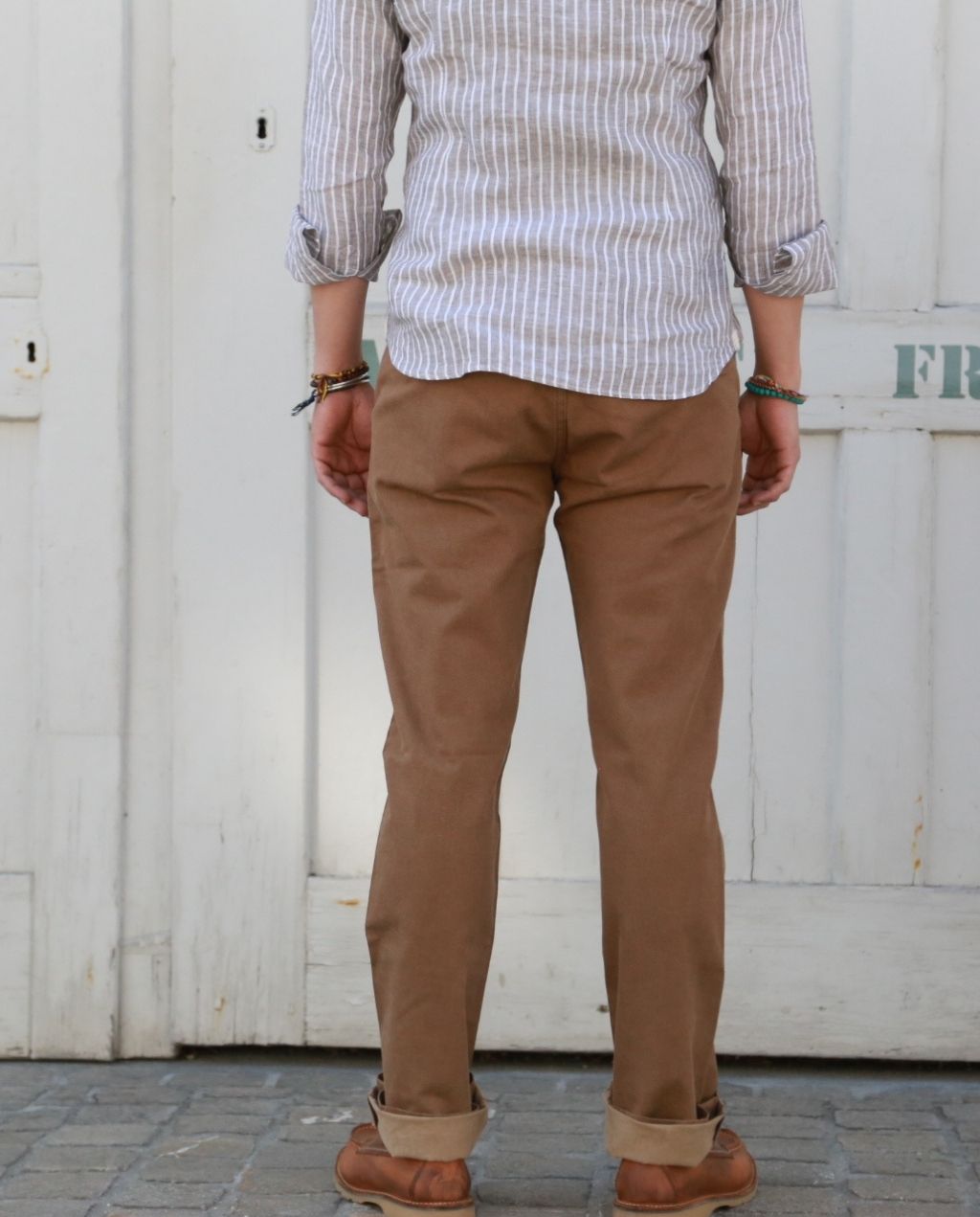 101 SM233 CHINO brown